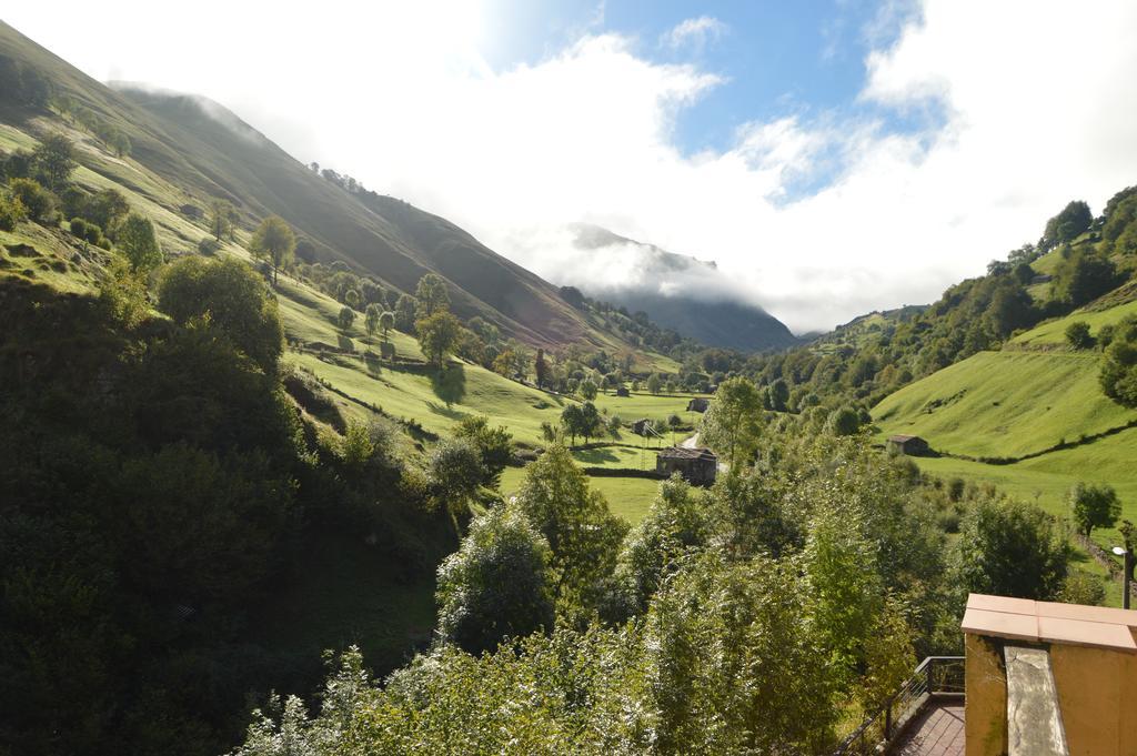 Posada La Vieja Escuela San Roque de Ríomiera Exteriér fotografie